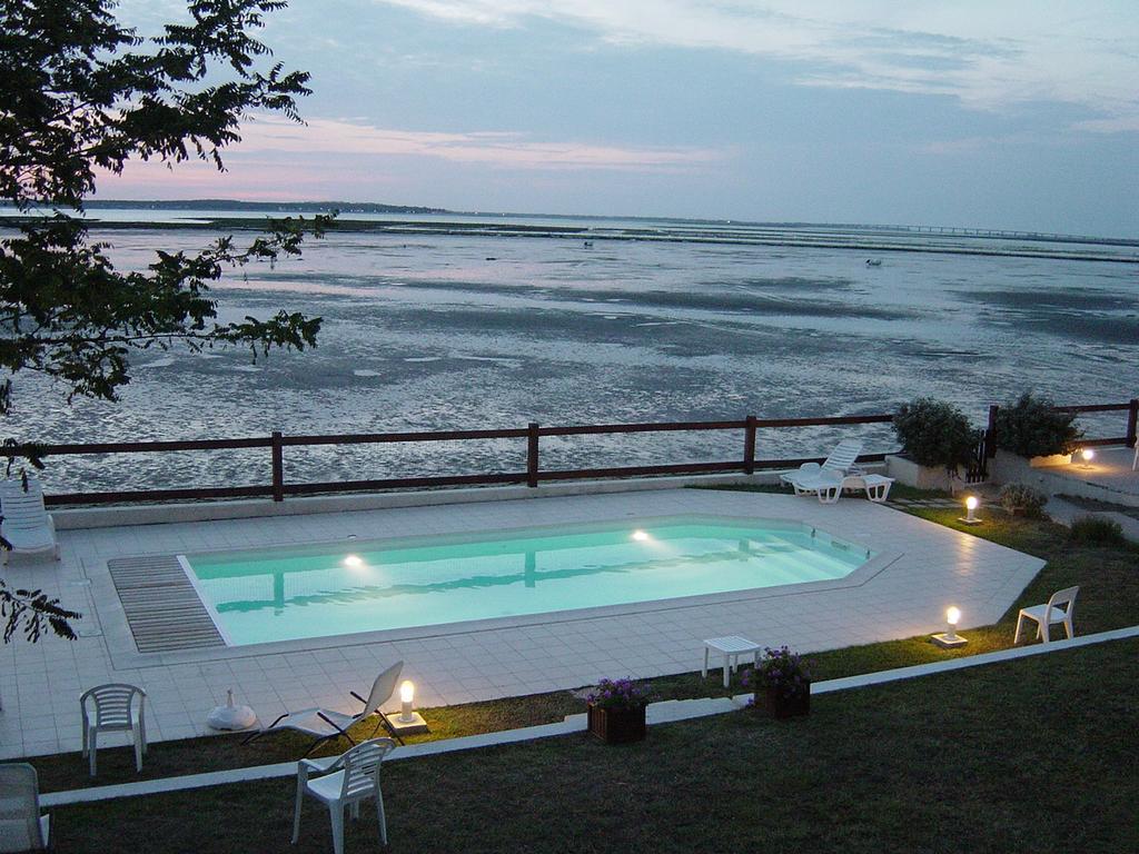 Beach Hotel - Le Grand Chalet Ronce les Bains Zewnętrze zdjęcie